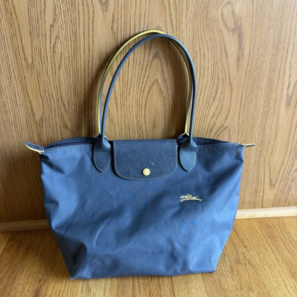 Longchamp Le Pliage Club Tote Bag Light Gray Medium‎ Shoulder Bag Embroidered